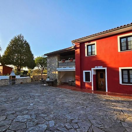 Casa La Venta De Pedro Villa Ribadesella Exteriör bild